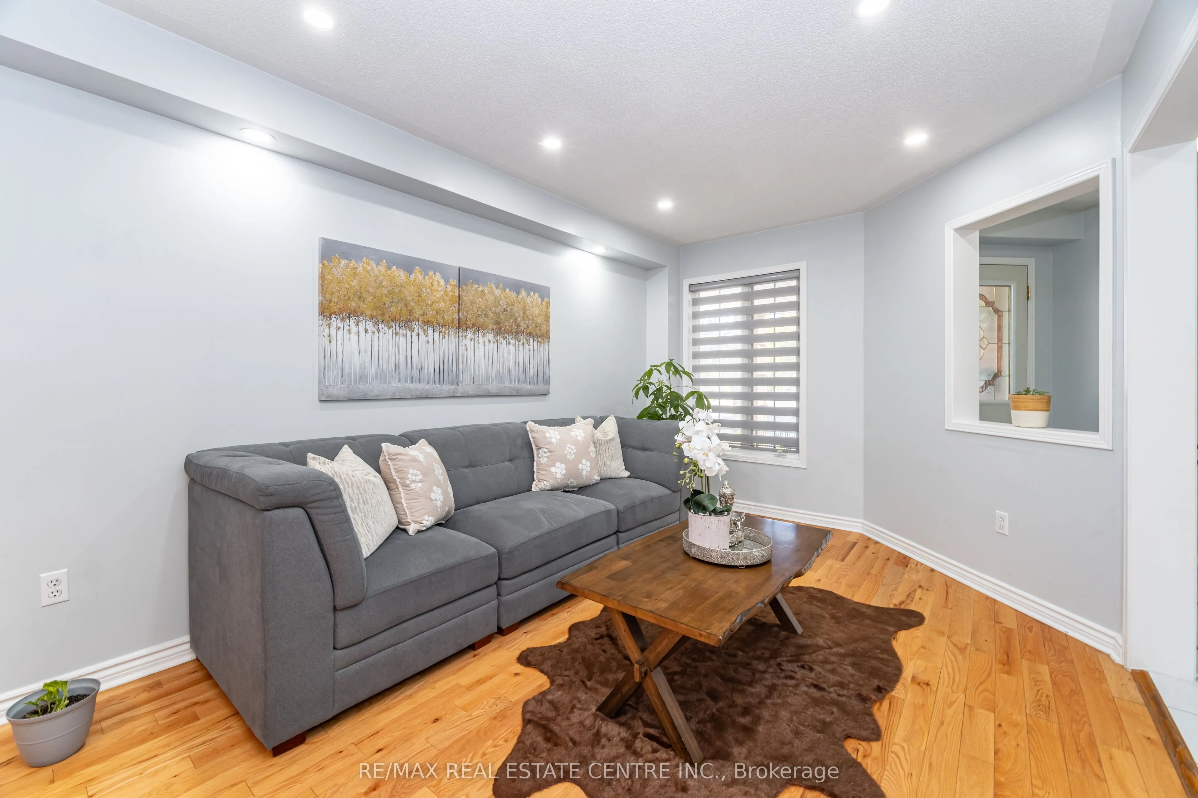 16 Feathertop Lane