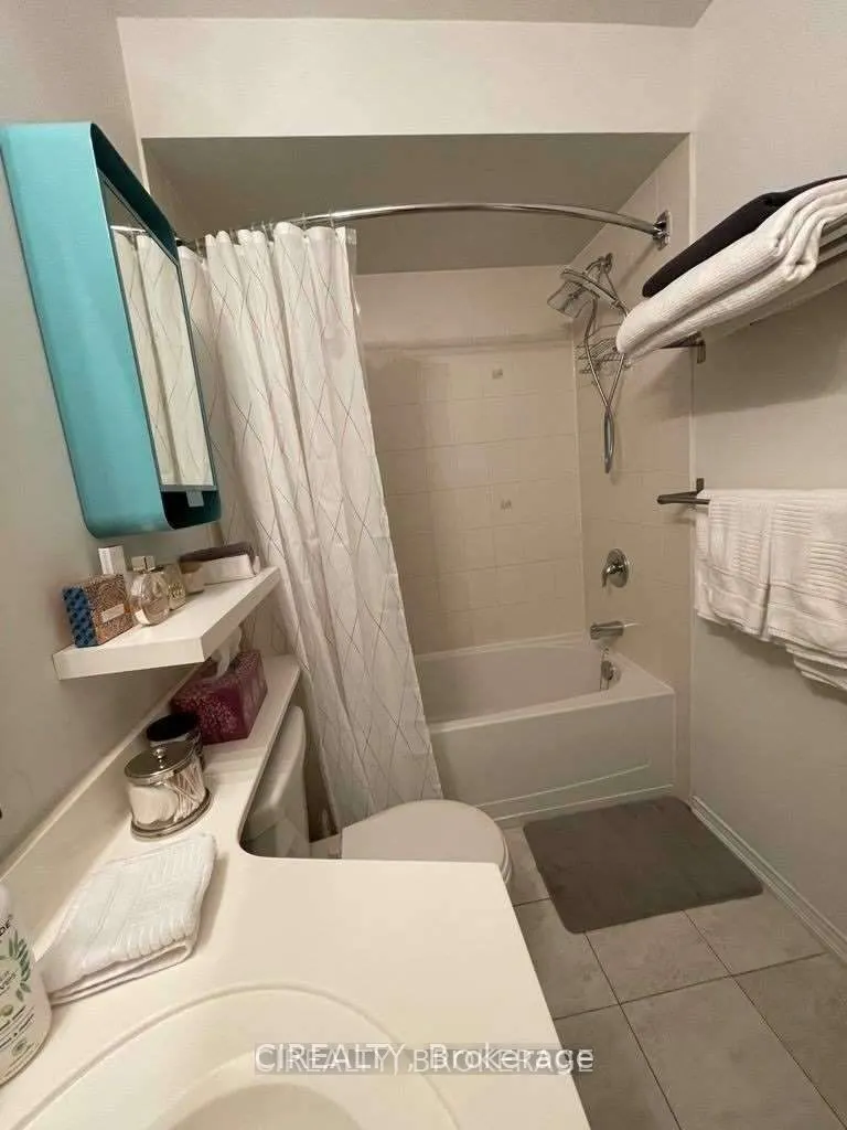 2480 Post Road, #16