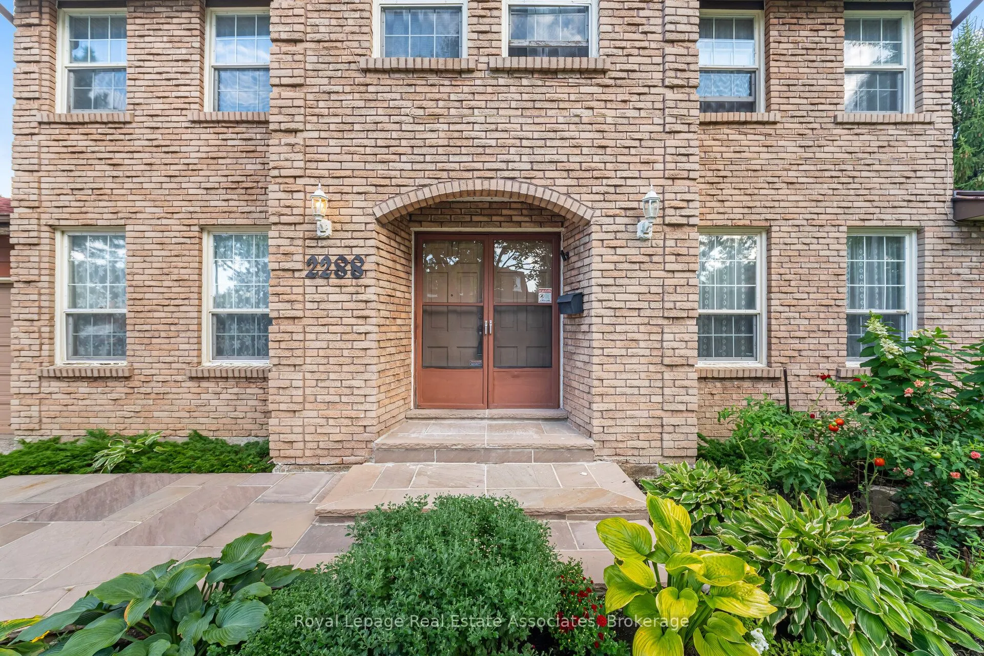 2288 Log Wood Court N