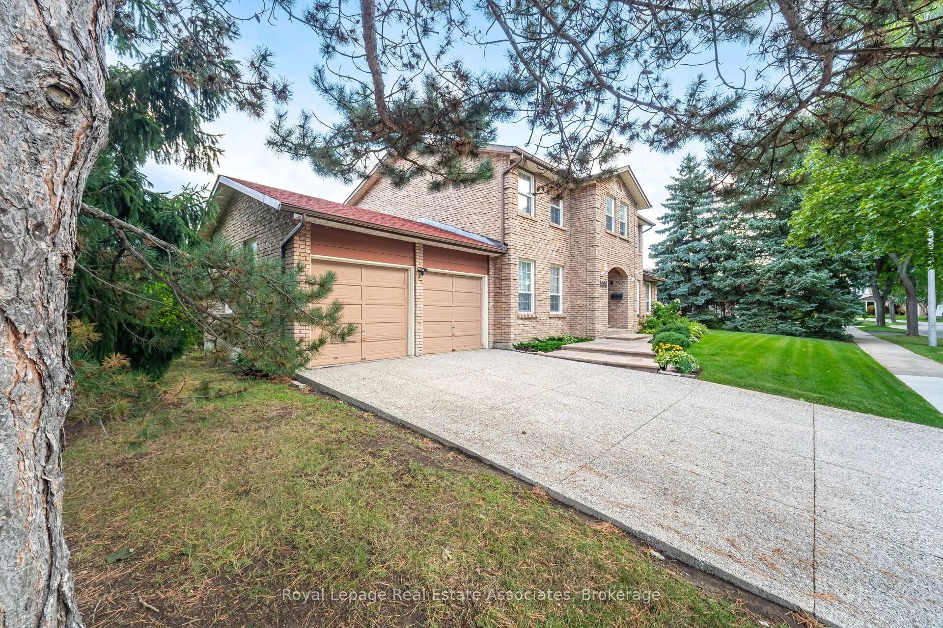 2288 Log Wood Court N