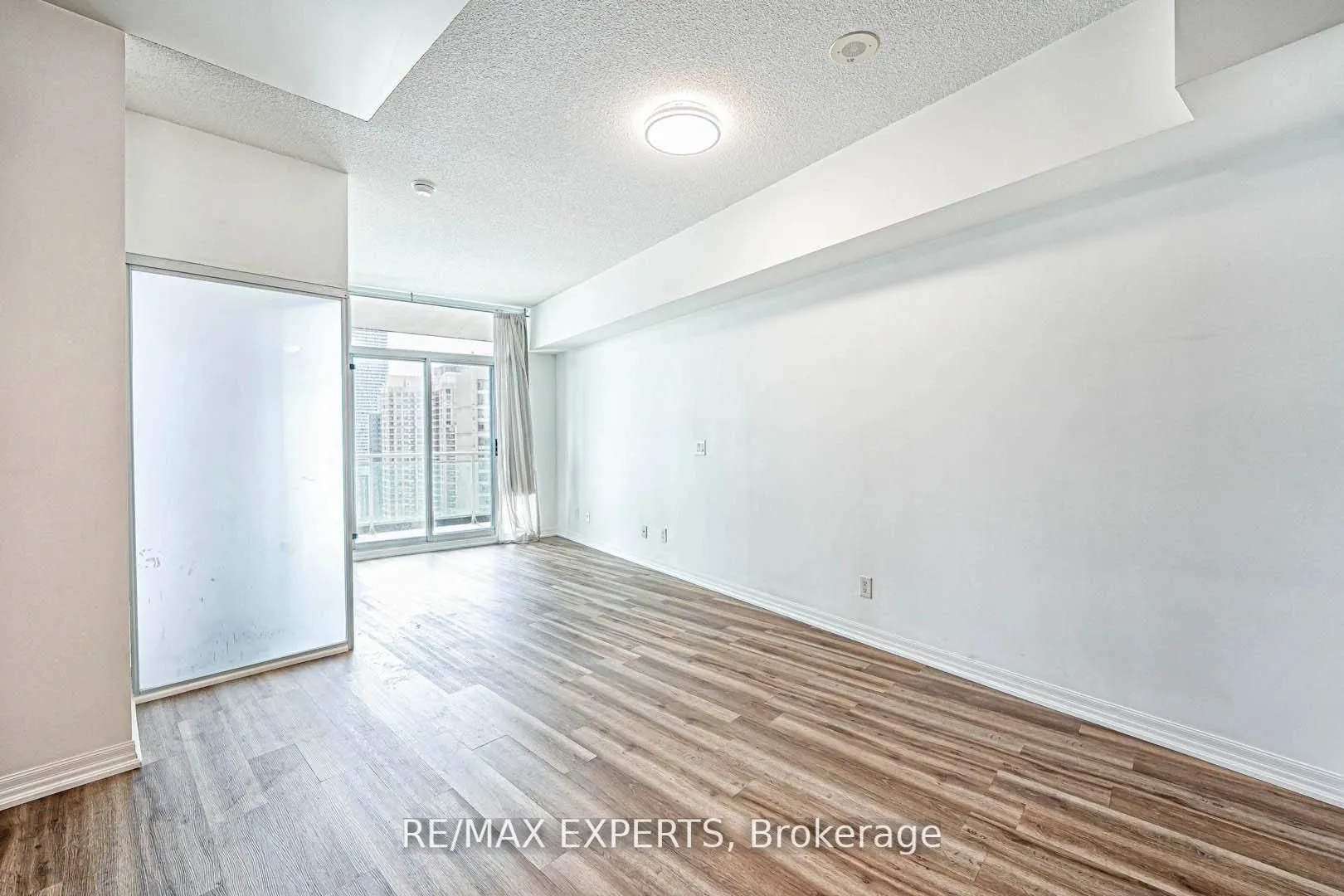 223 Webb Drive, #2606