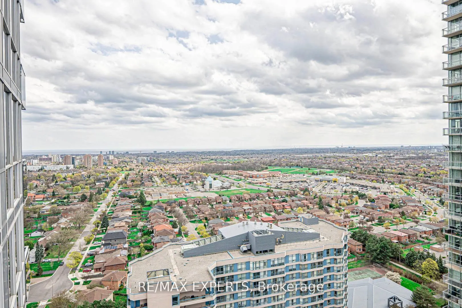 223 Webb Drive, #2606