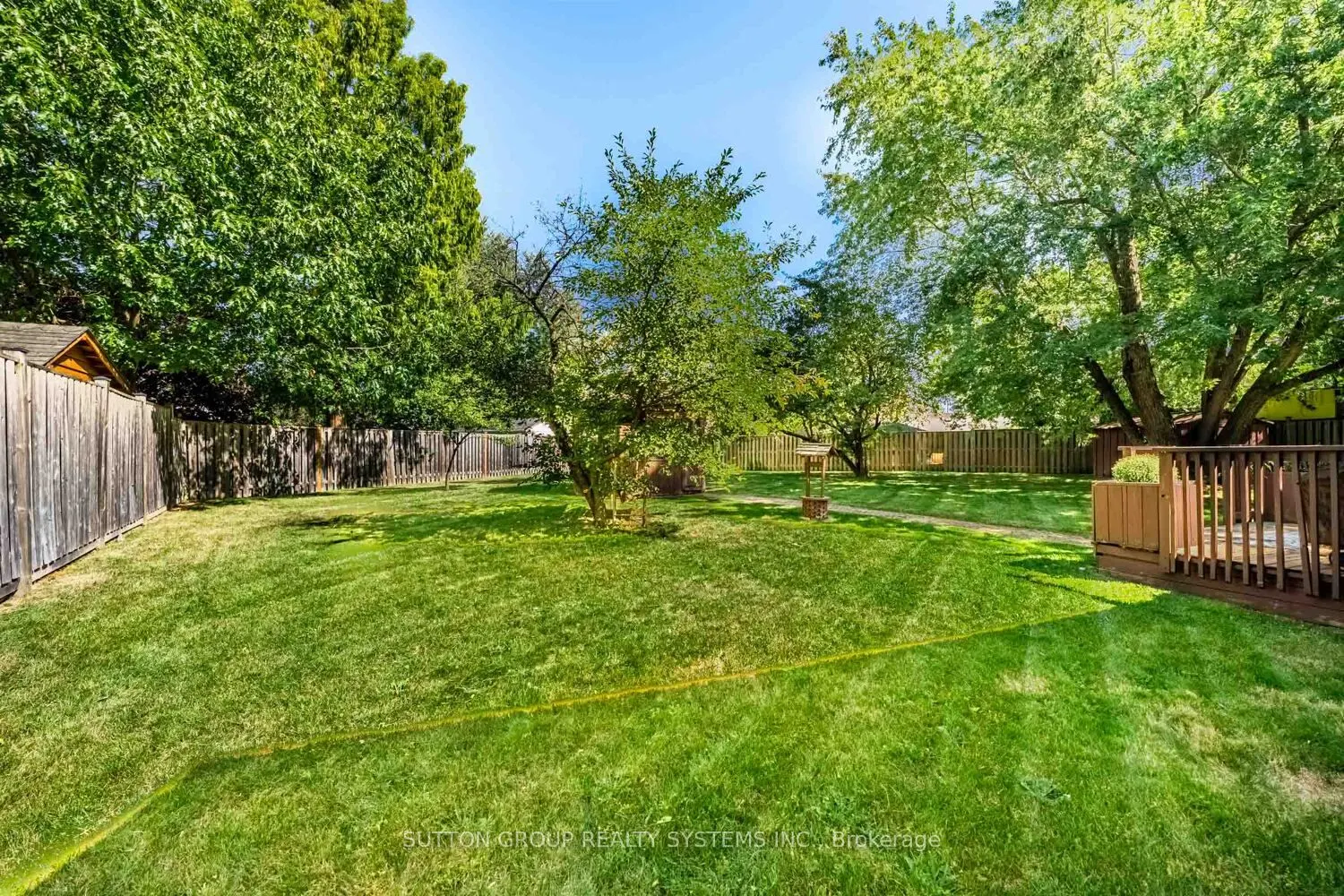 774 Banting Court