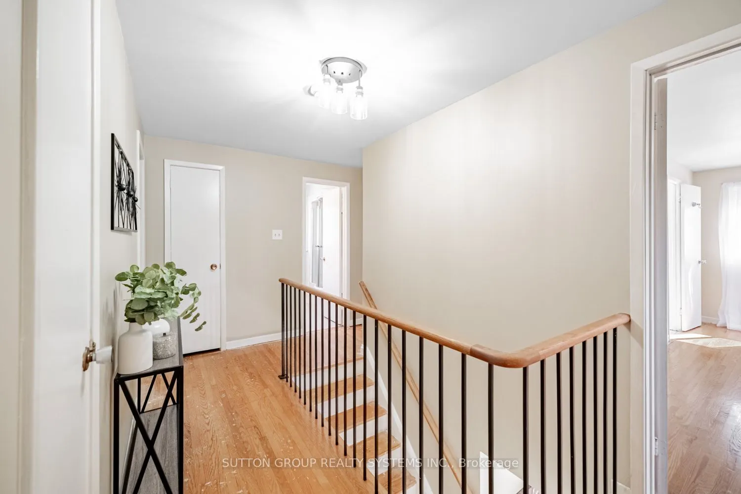 774 Banting Court