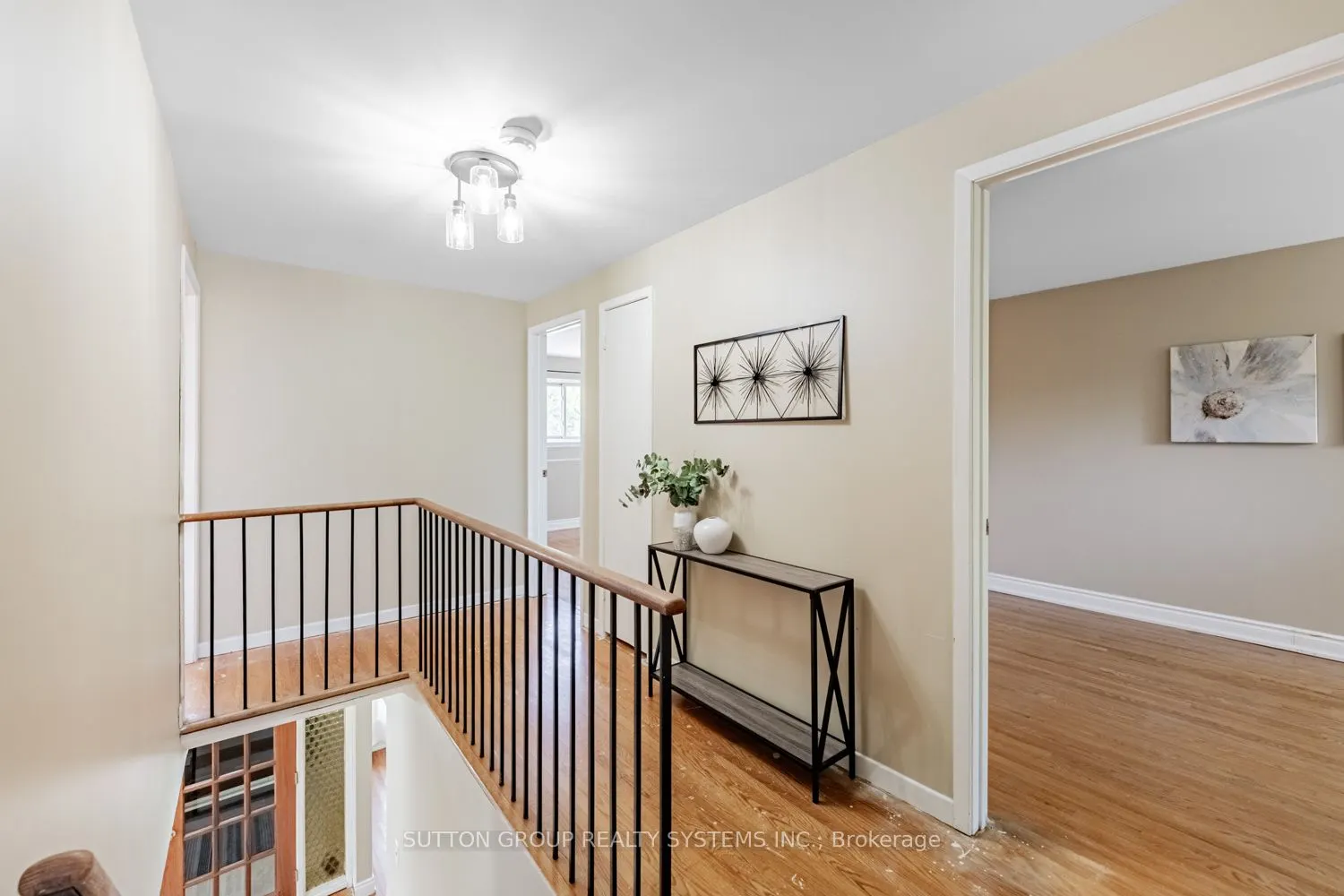 774 Banting Court