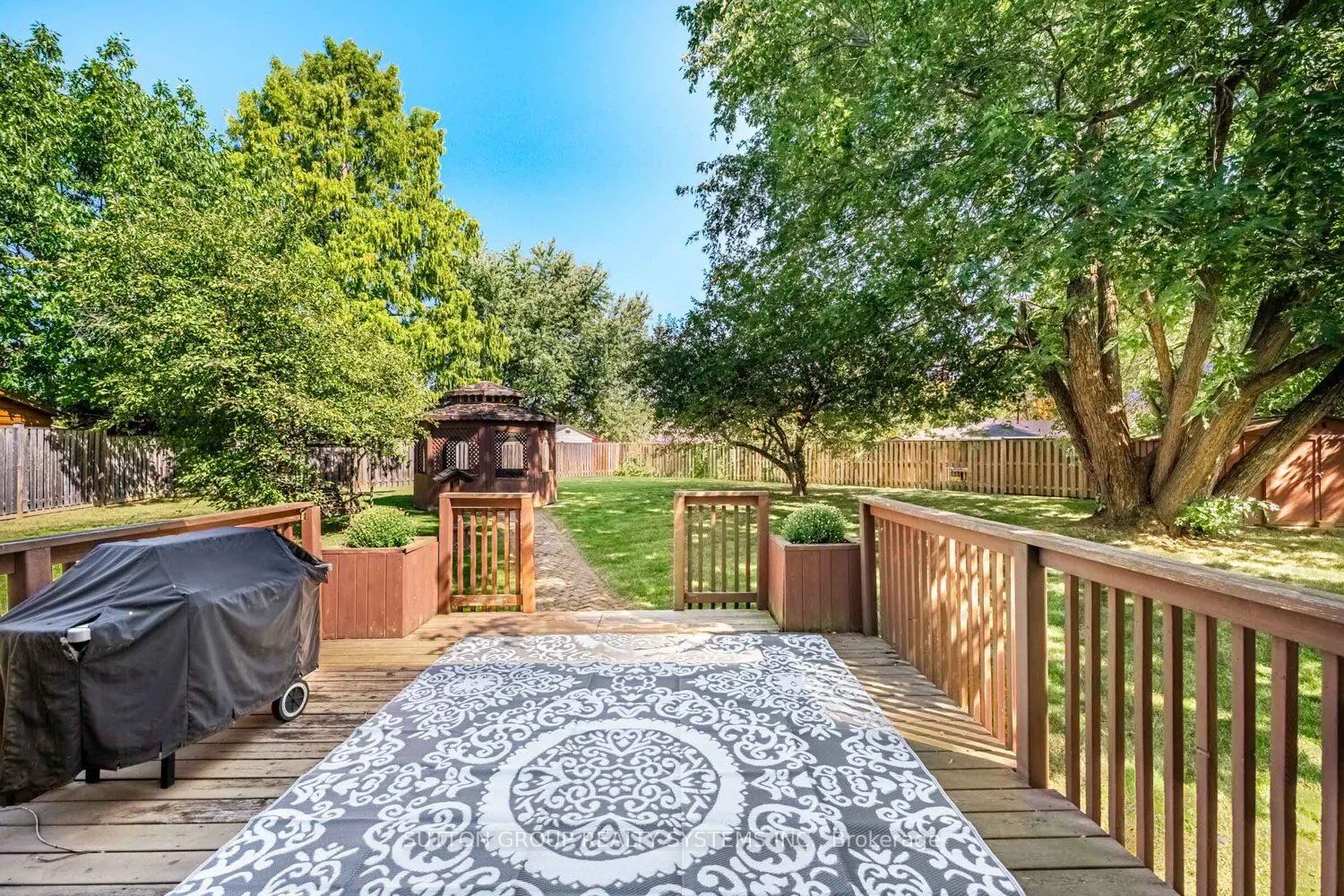 774 Banting Court