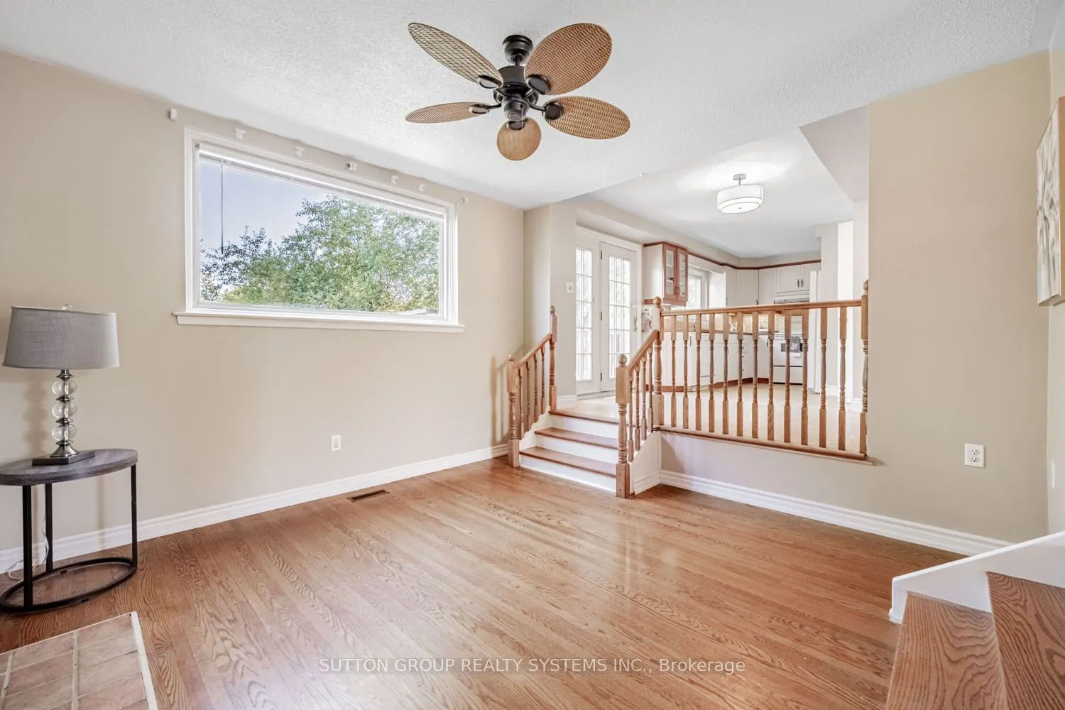 774 Banting Court