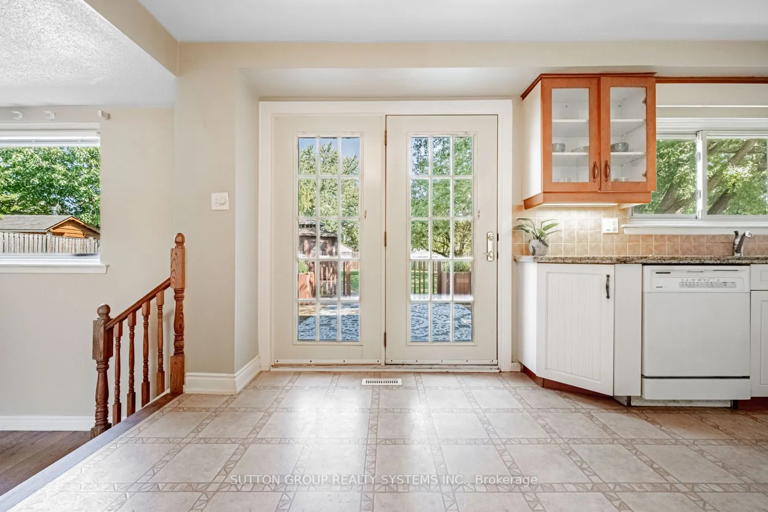 774 Banting Court