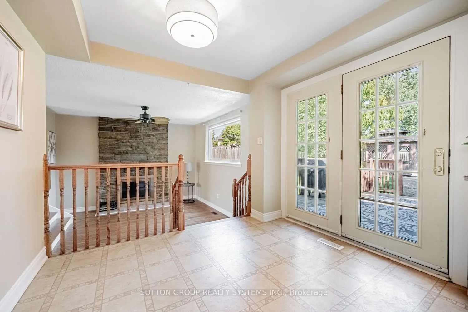 774 Banting Court