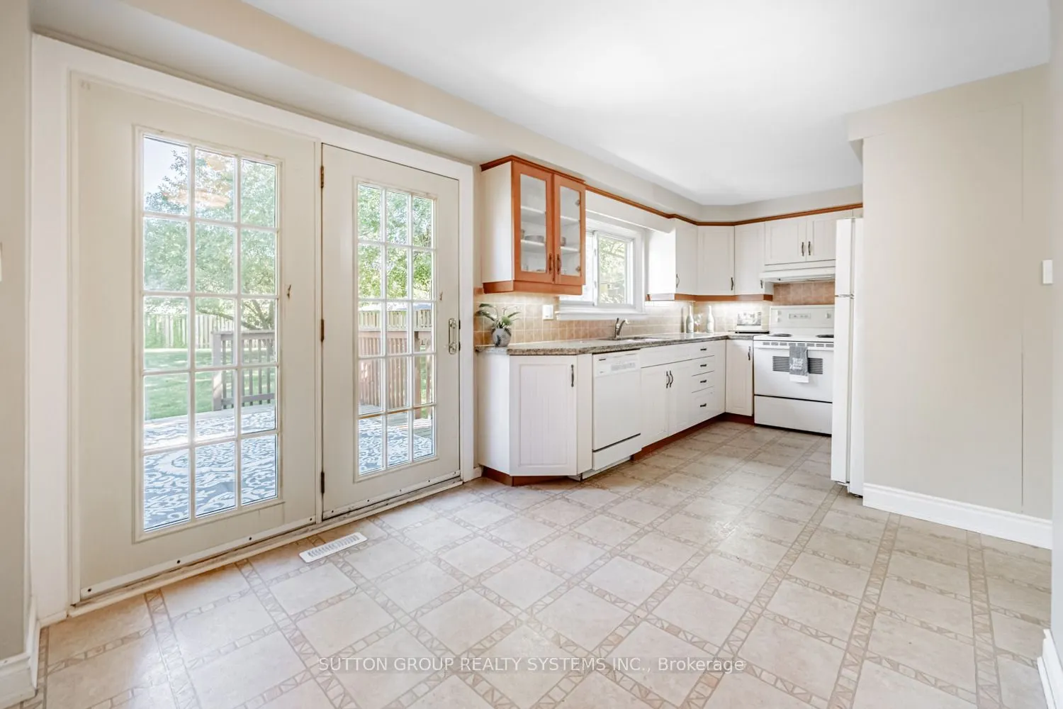 774 Banting Court