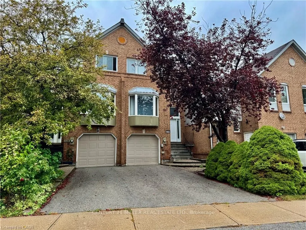 1140 Lindsay Drive