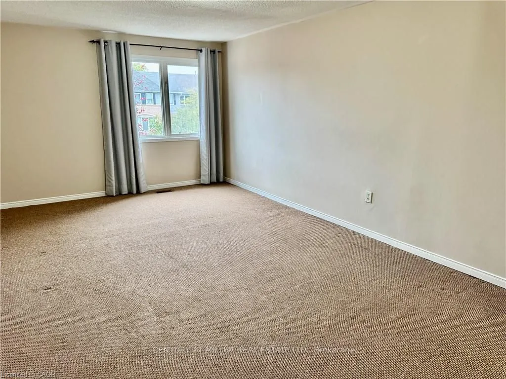 1140 Lindsay Drive
