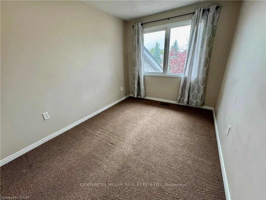 1140 Lindsay Drive