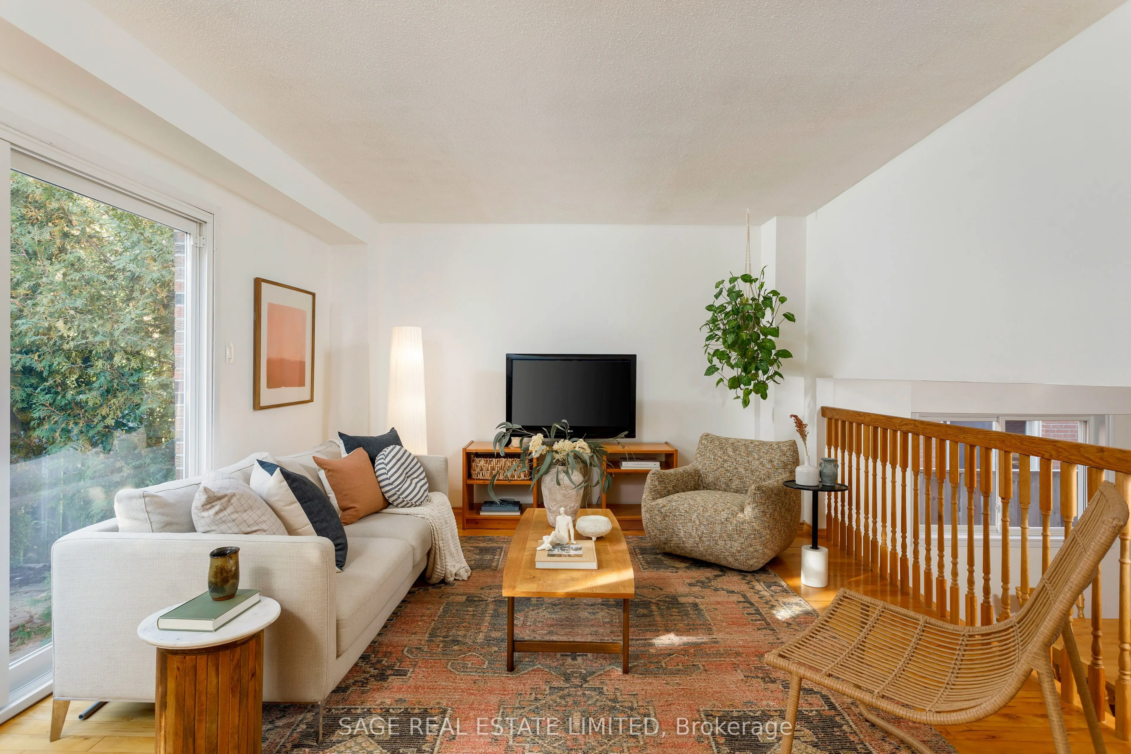 4102 Taffey Crescent