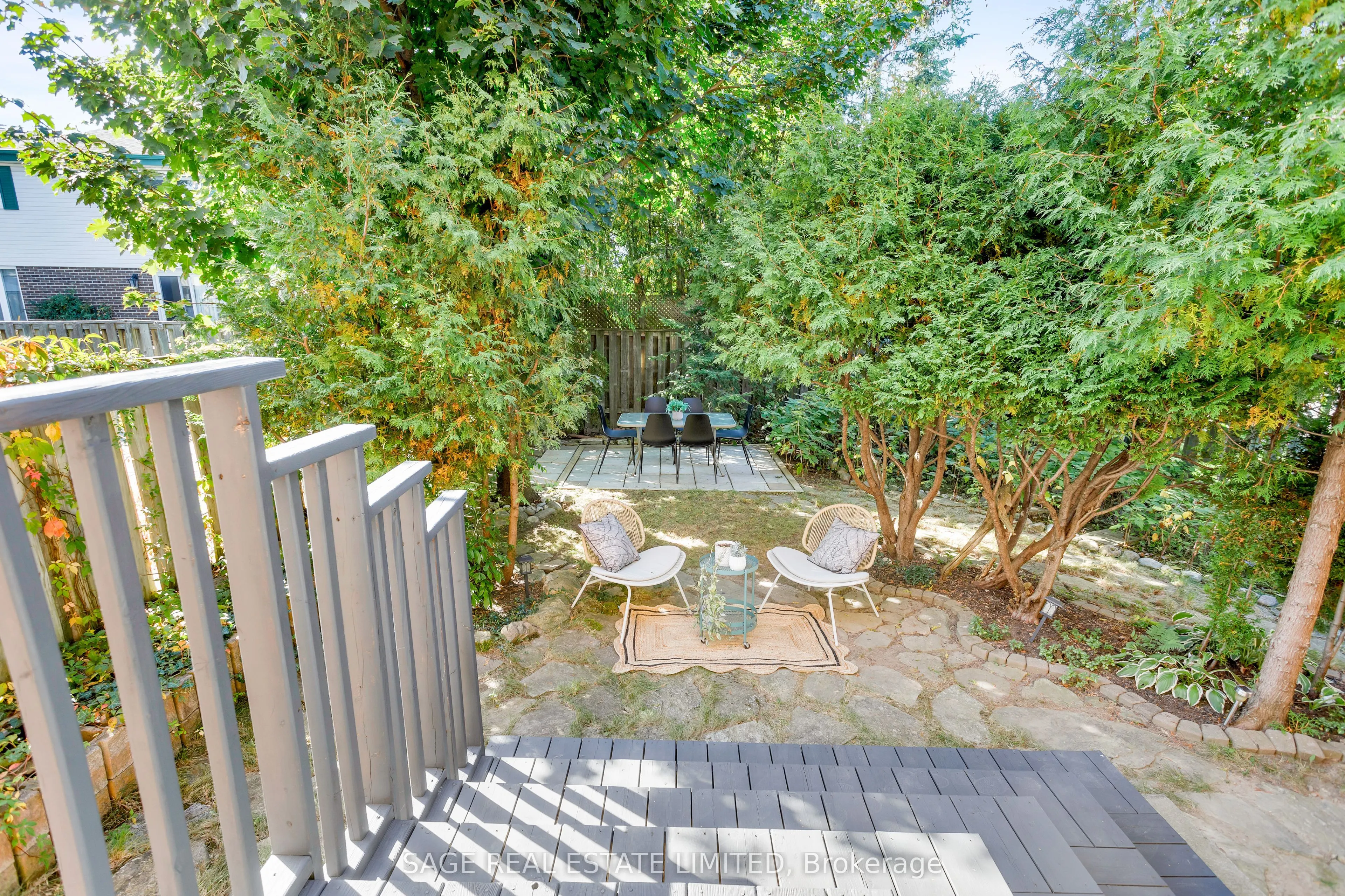 4102 Taffey Crescent