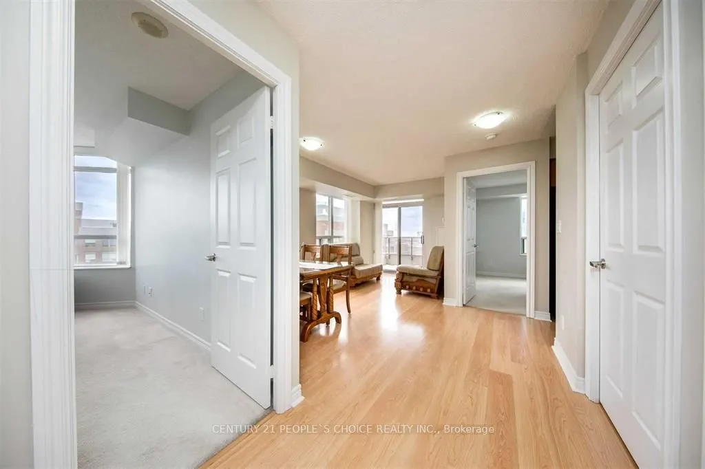 310 Burnhamthorpe Road W, #2312