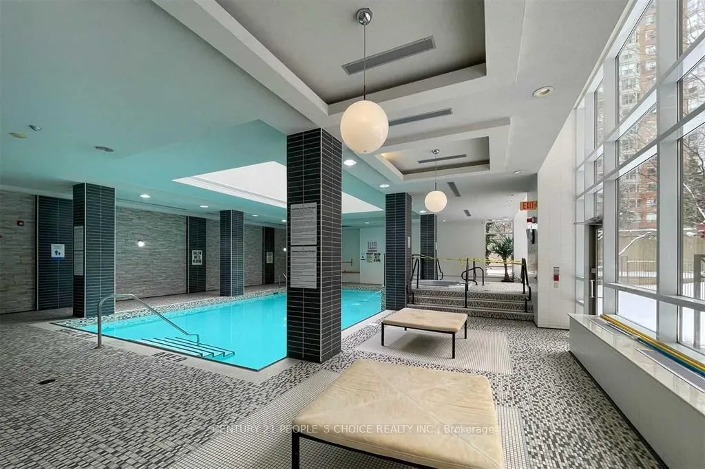 310 Burnhamthorpe Road W, #2312