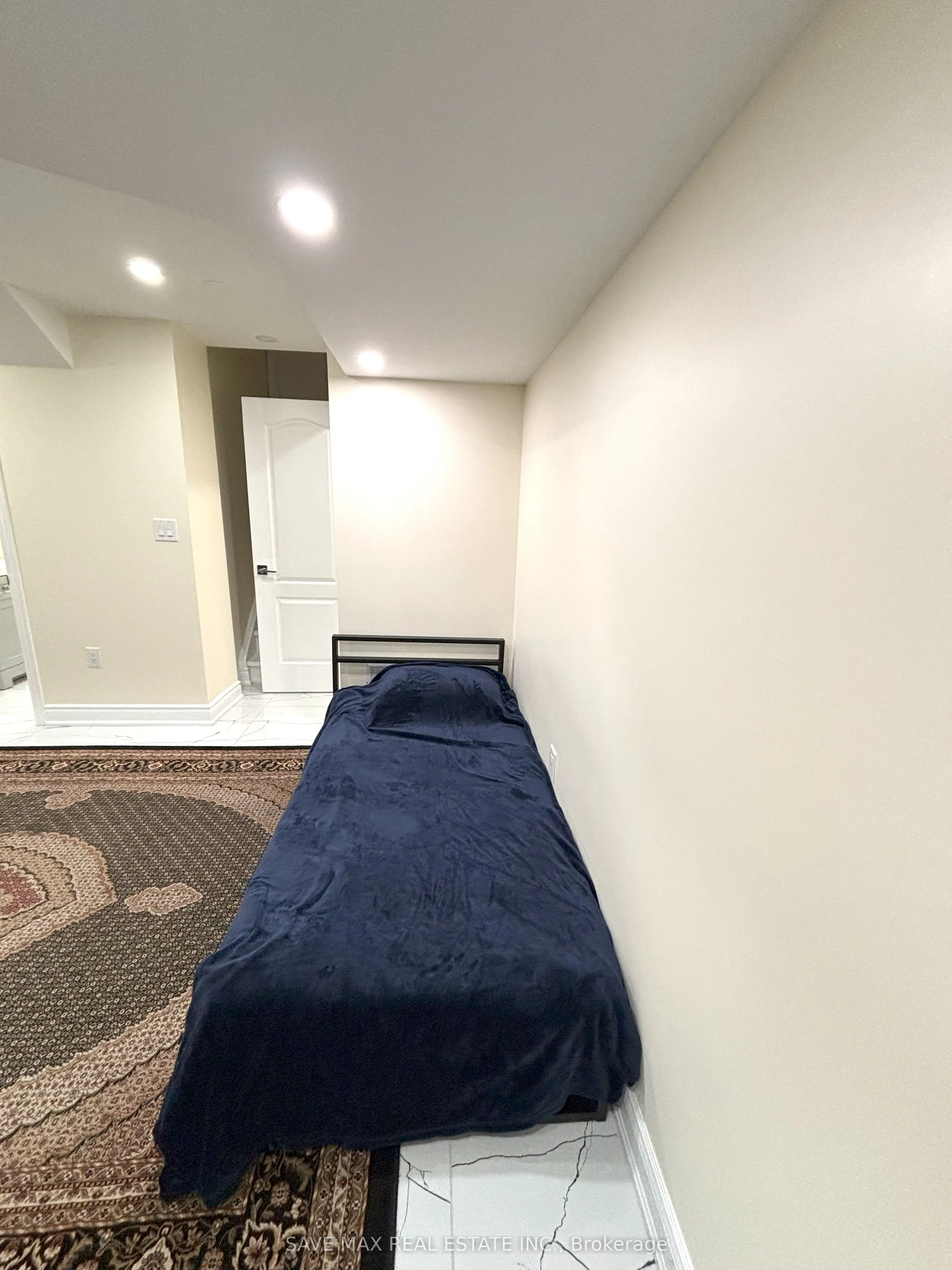 38 Lavallee Crescent