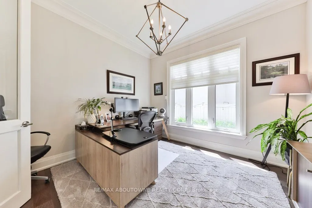 408 Saville Crescent