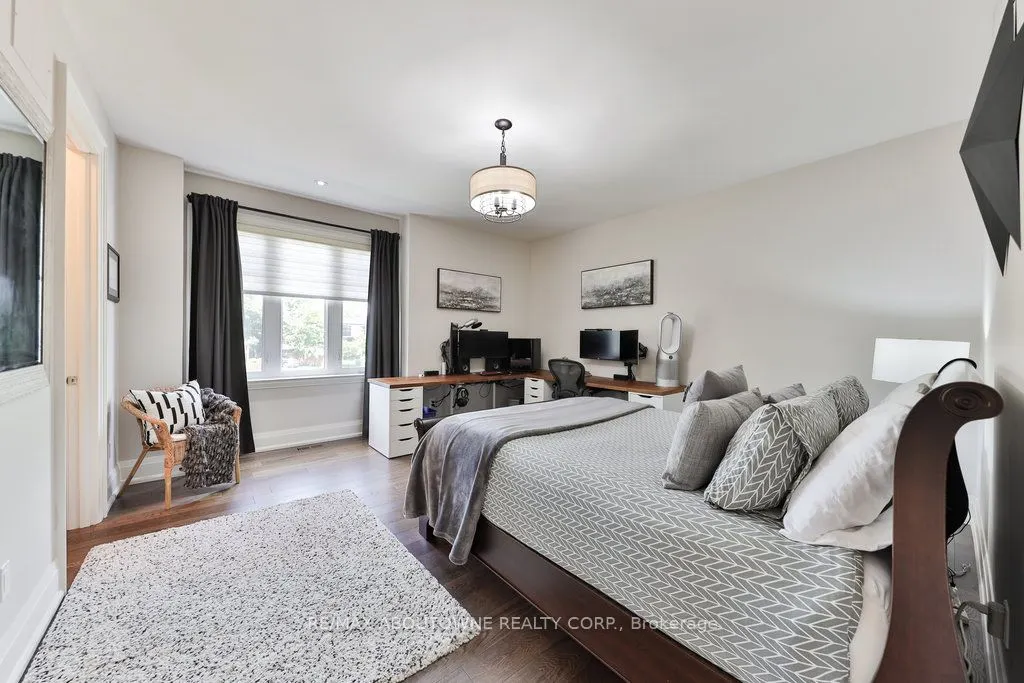 408 Saville Crescent