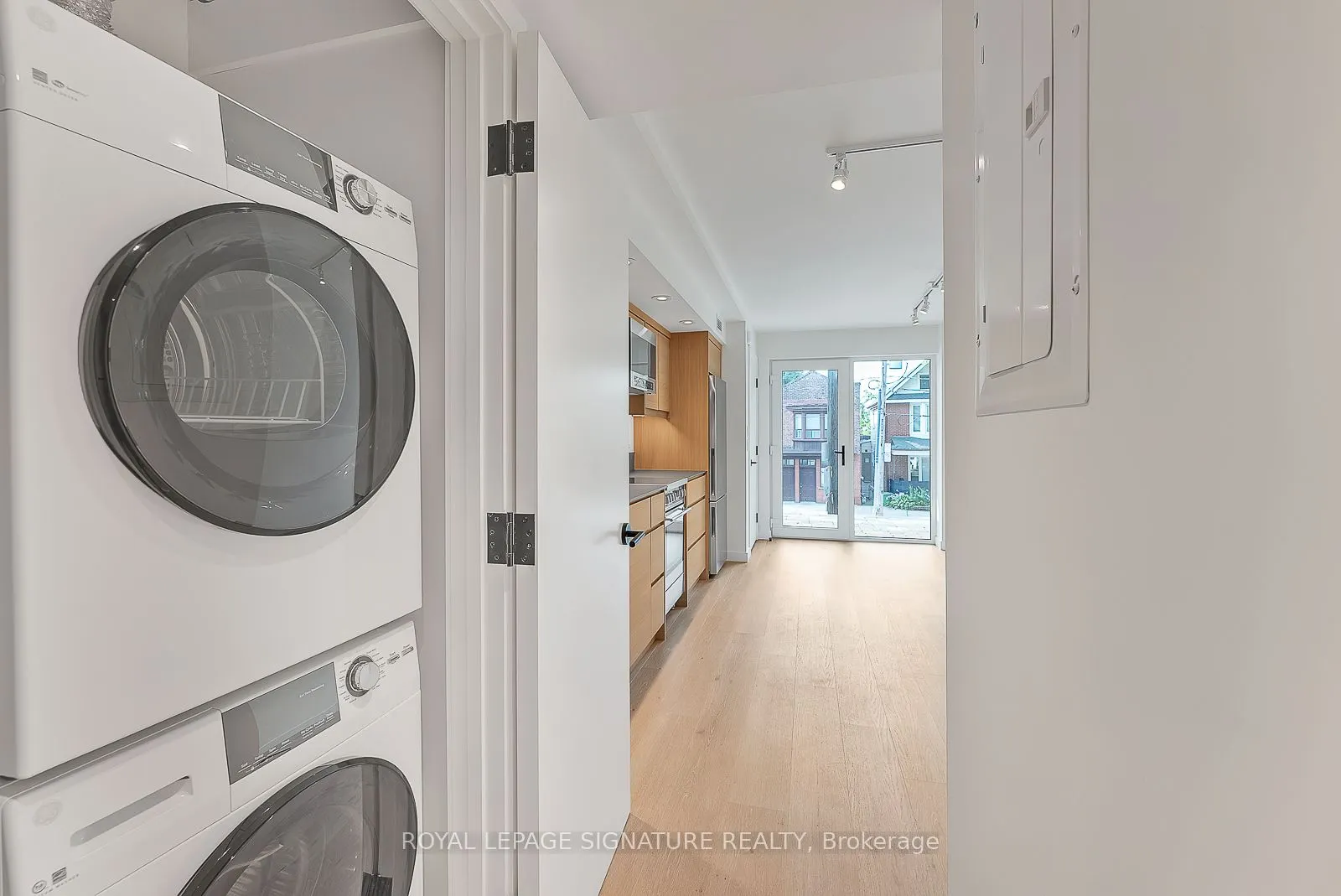 1254 Davenport Road, #1