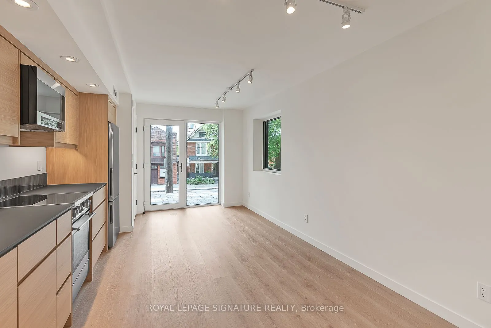 1254 Davenport Road, #1