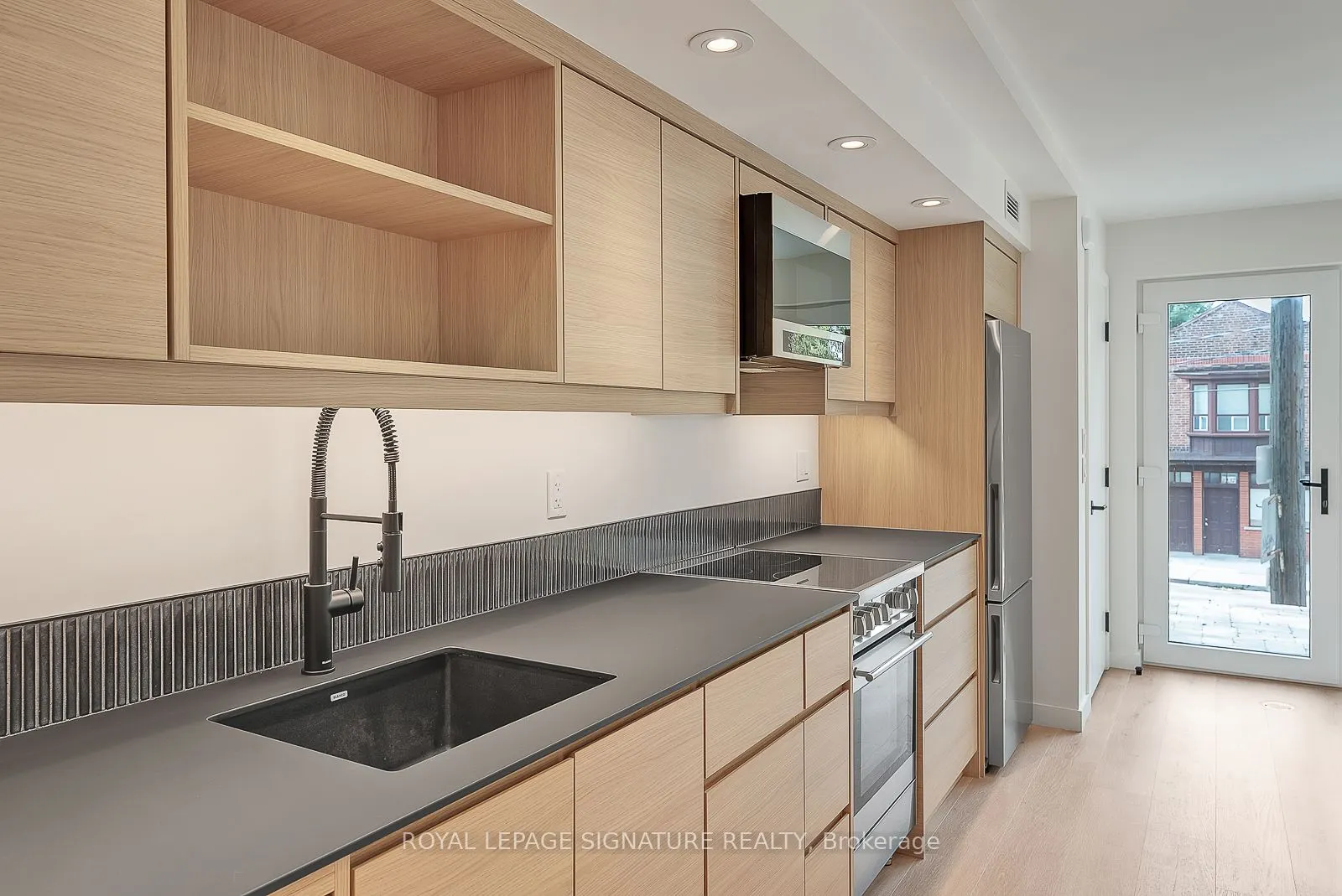 1254 Davenport Road, #1