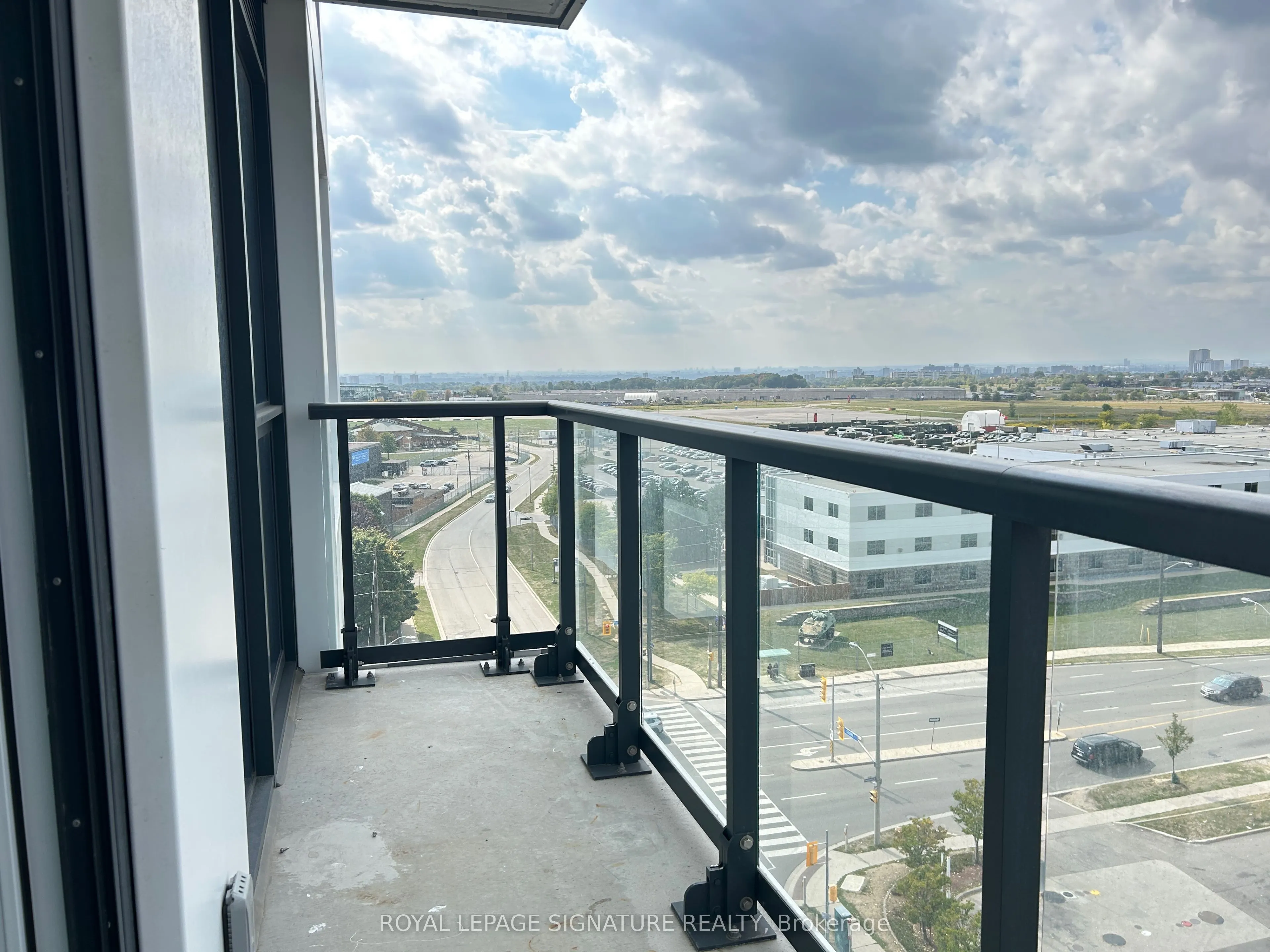 1100 Sheppard Avenue W, #1130