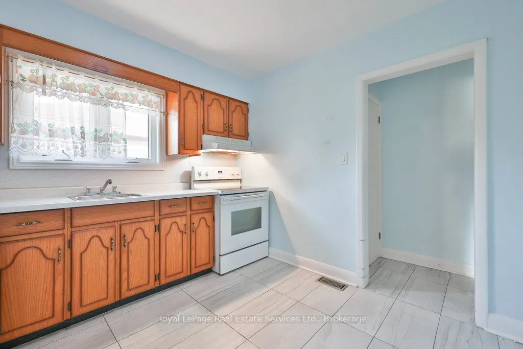 125 Inglewood Drive
