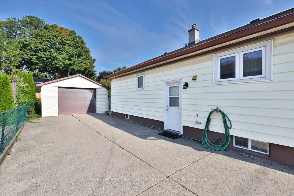 125 Inglewood Drive