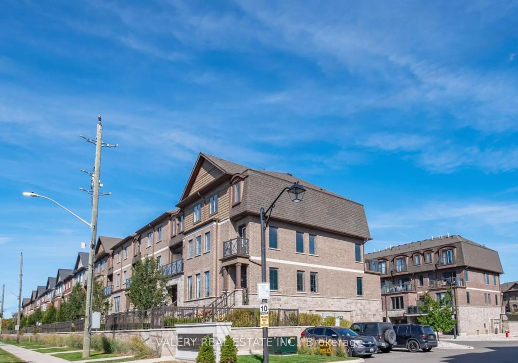 445 Ontario Street, #53