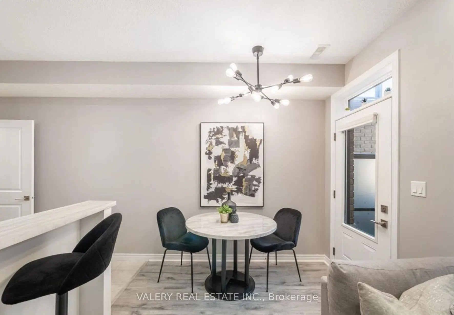 445 Ontario Street, #53
