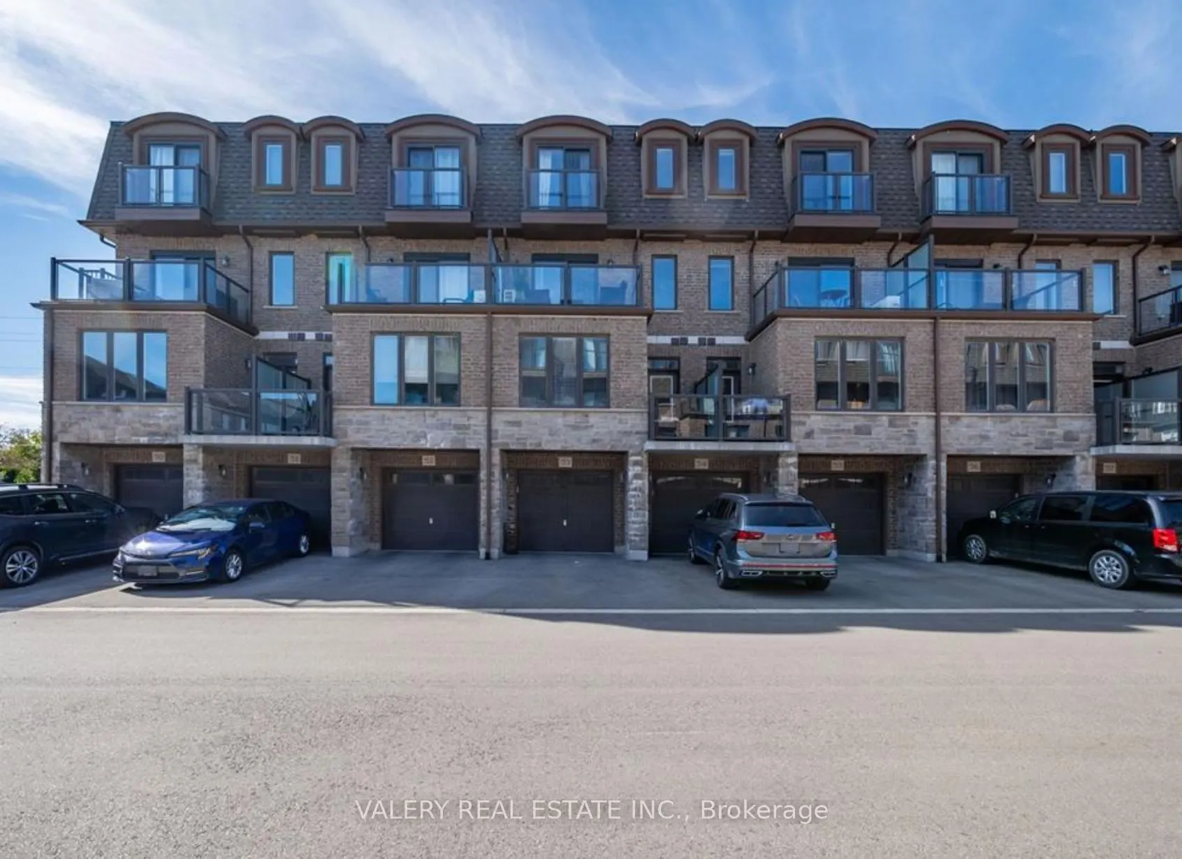445 Ontario Street, #53