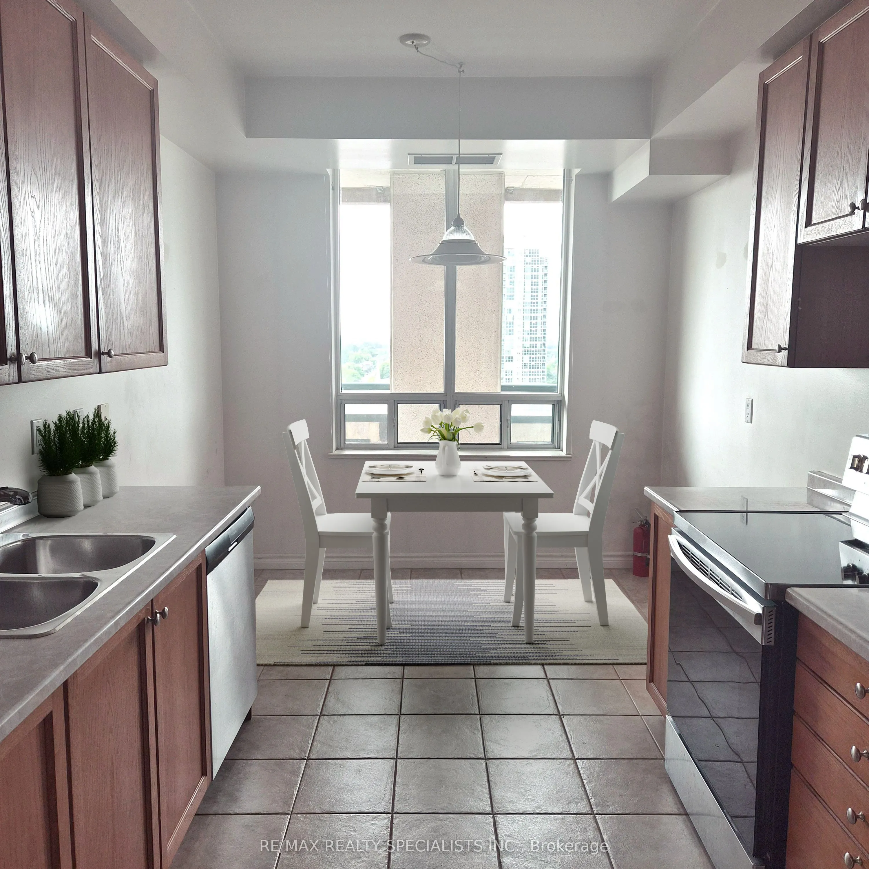 1 Belvedere Court E, #1502