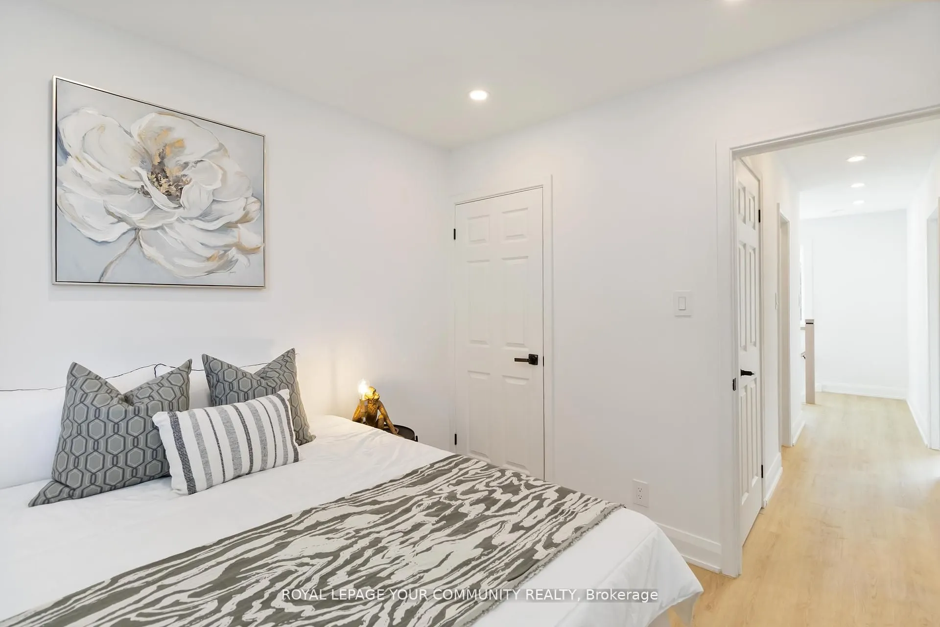 602 Appleby Line