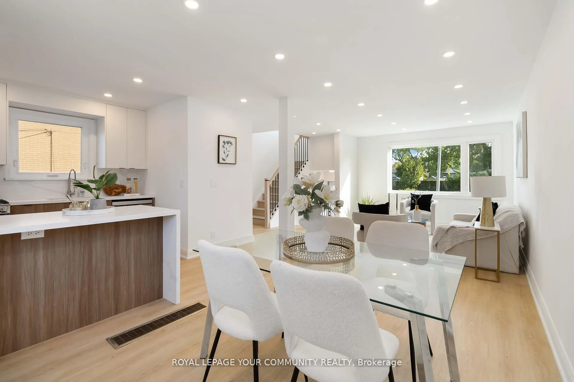 602 Appleby Line