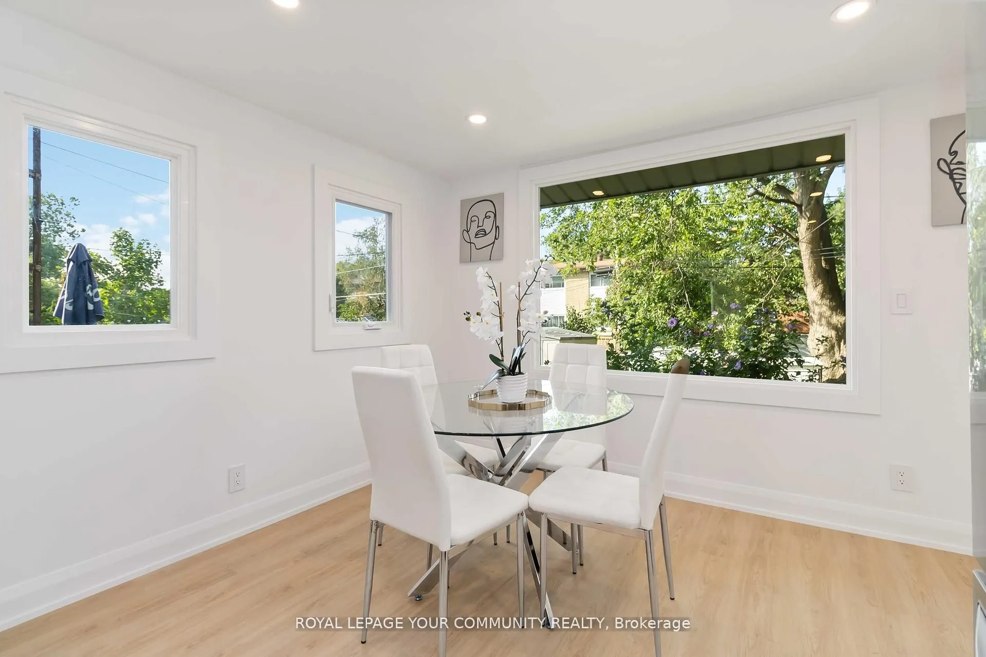 602 Appleby Line