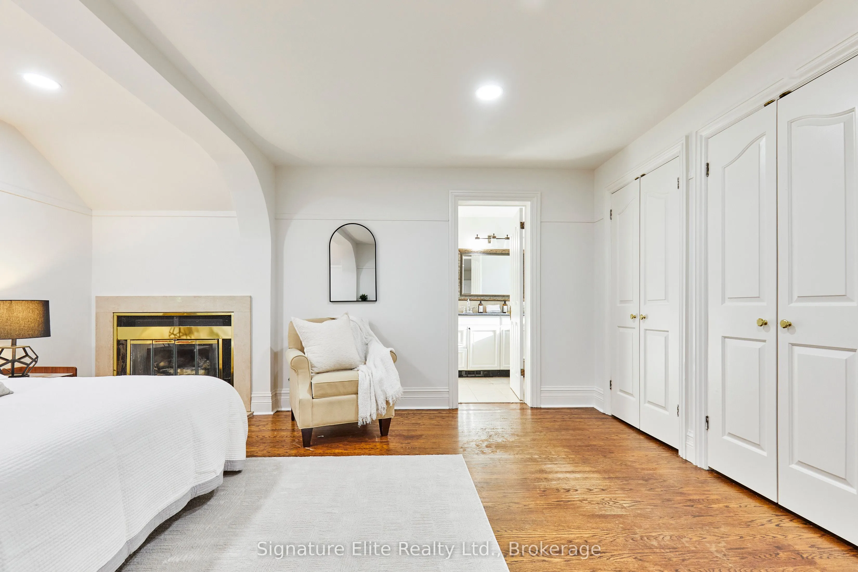 4 Baby Point Terrace