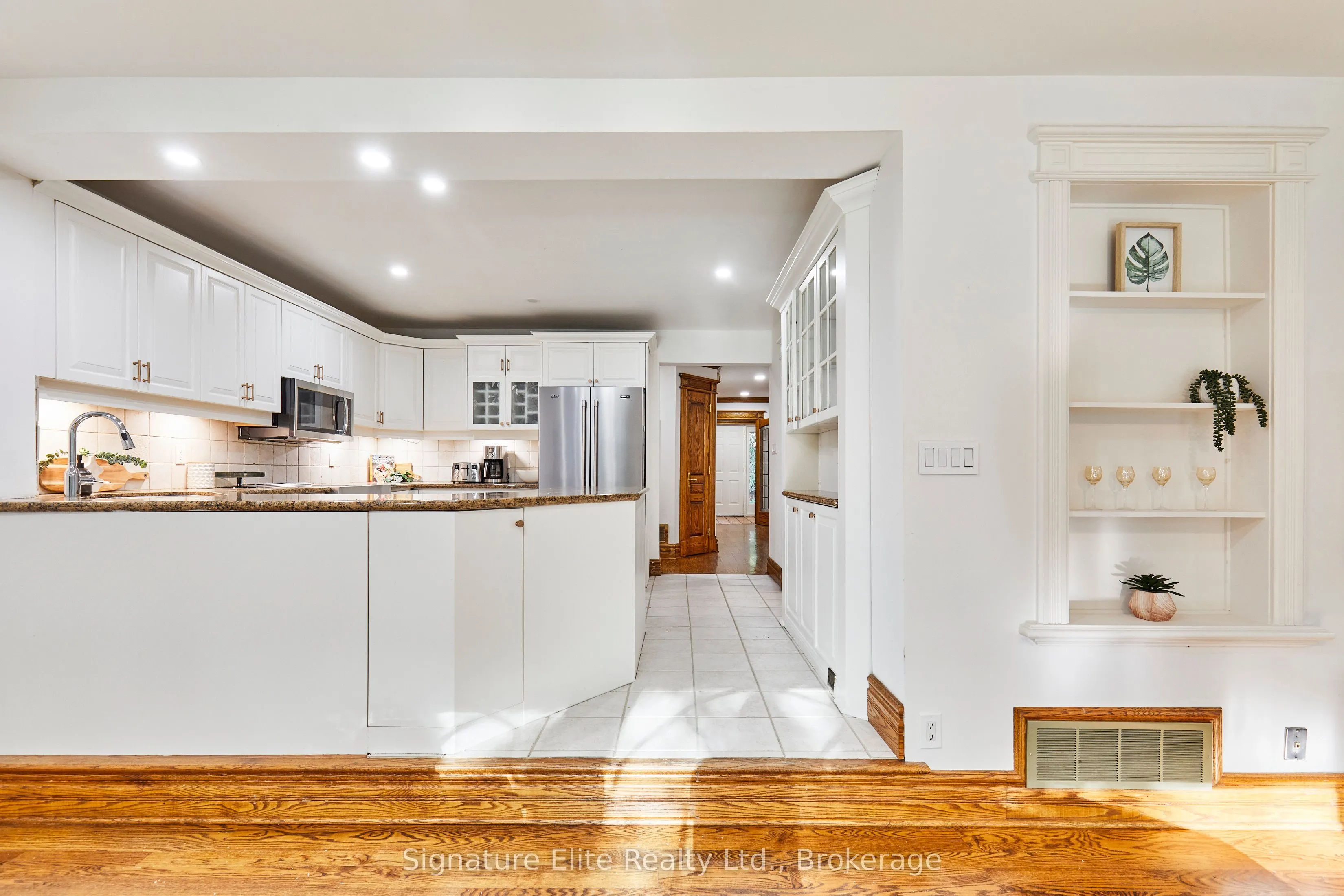4 Baby Point Terrace