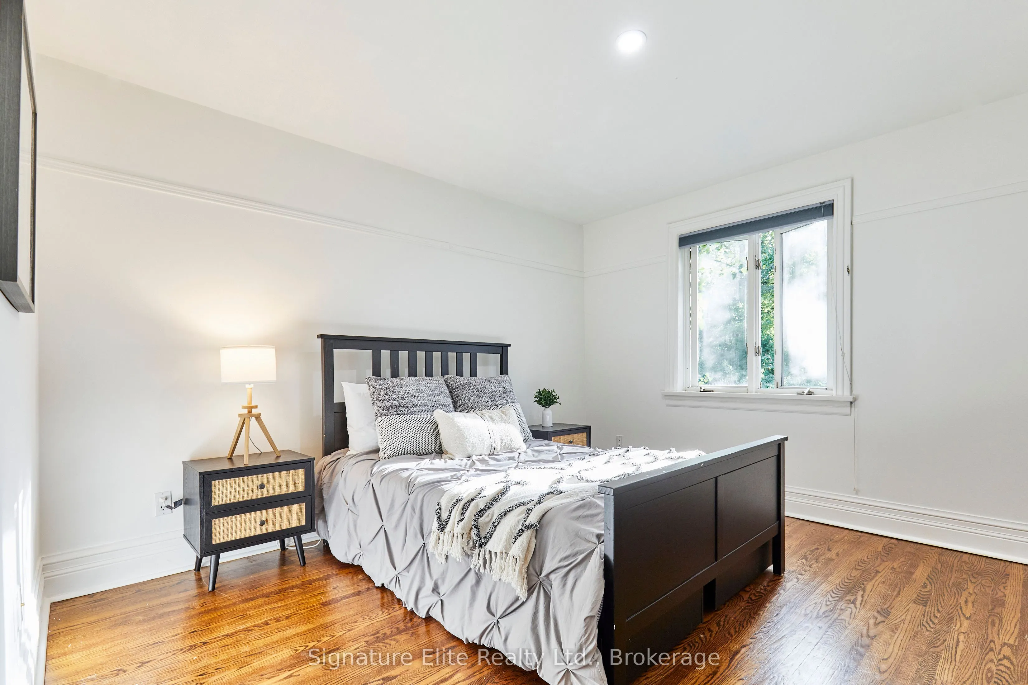 4 Baby Point Terrace