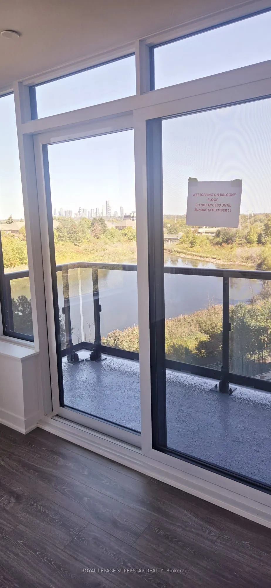 2495 Eglinton Avenue, #313