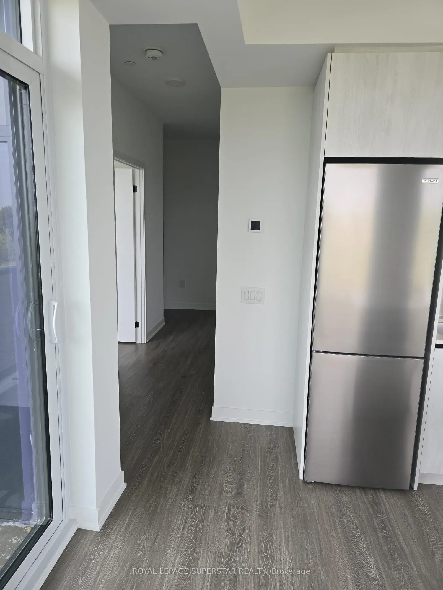 2495 Eglinton Avenue, #313