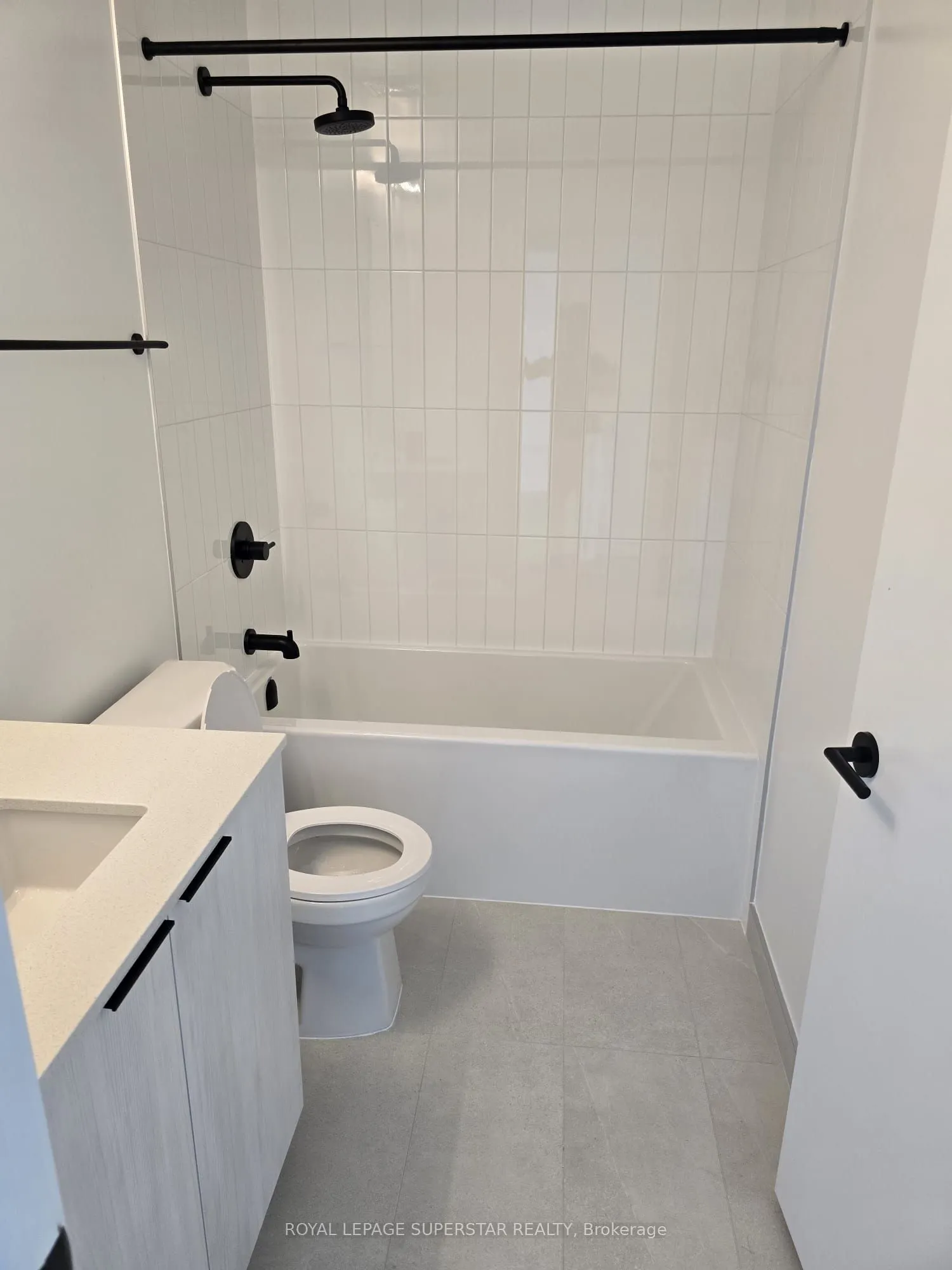 2495 Eglinton Avenue, #313