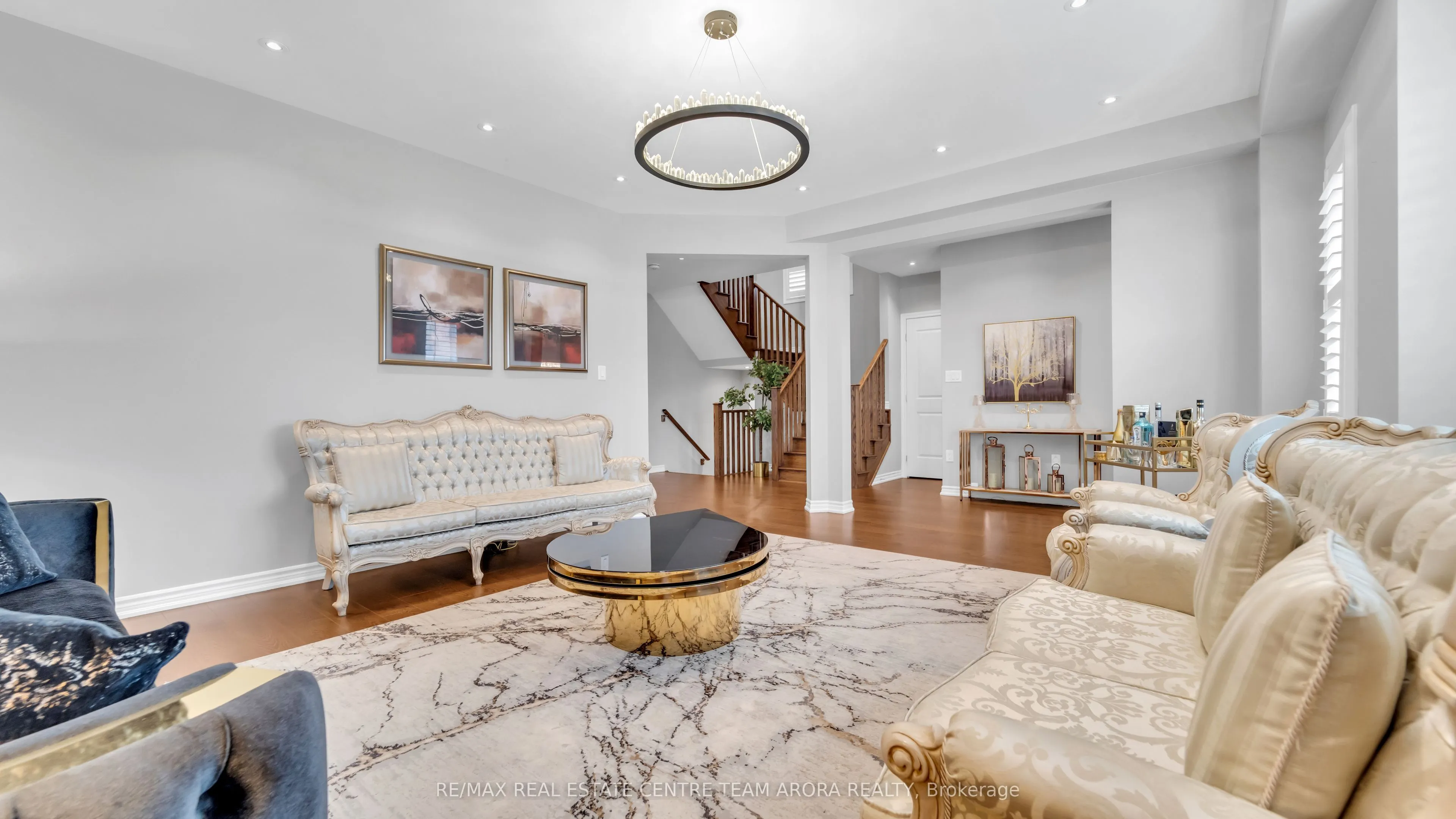 450 Brisdale Drive