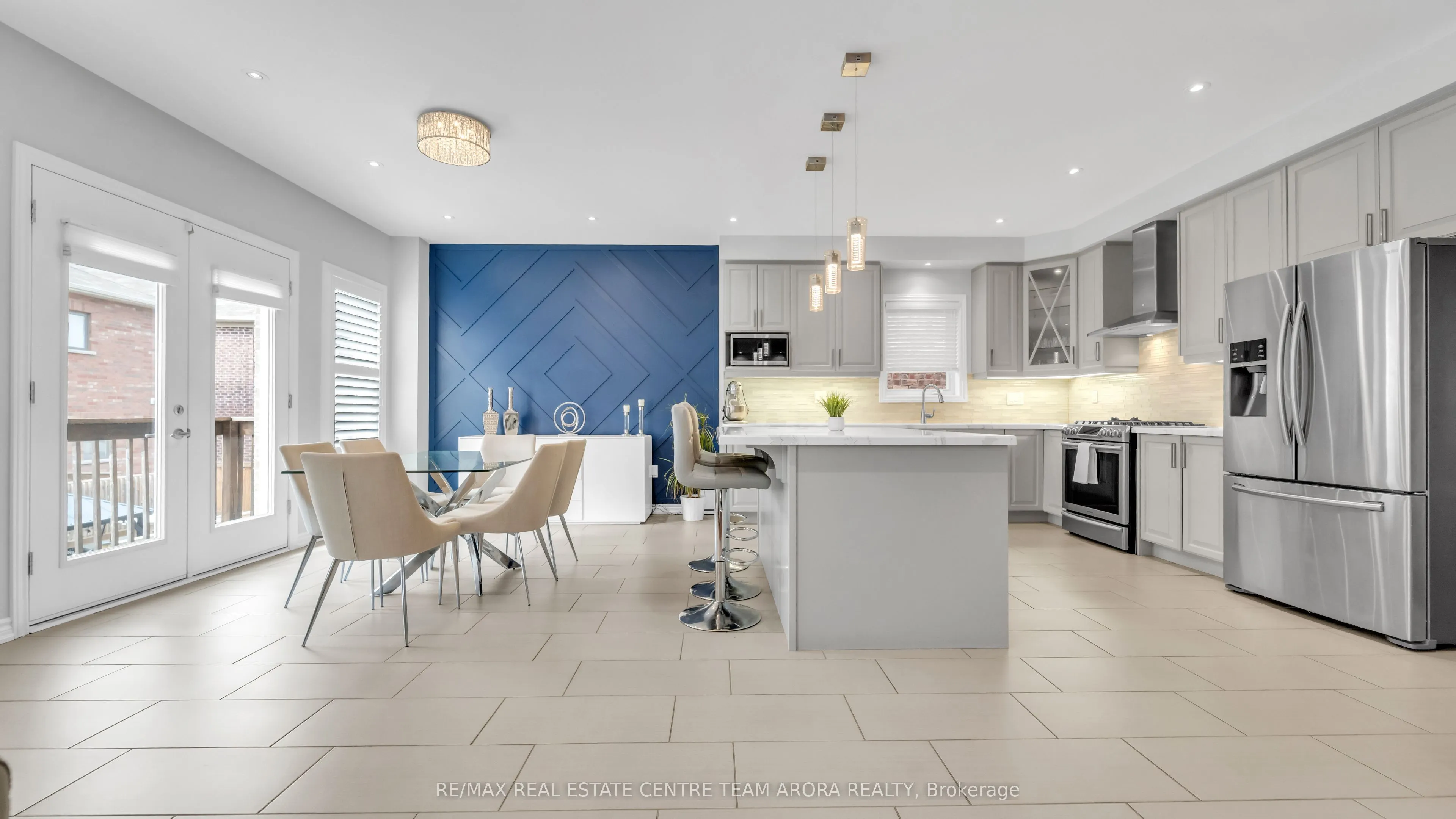 450 Brisdale Drive