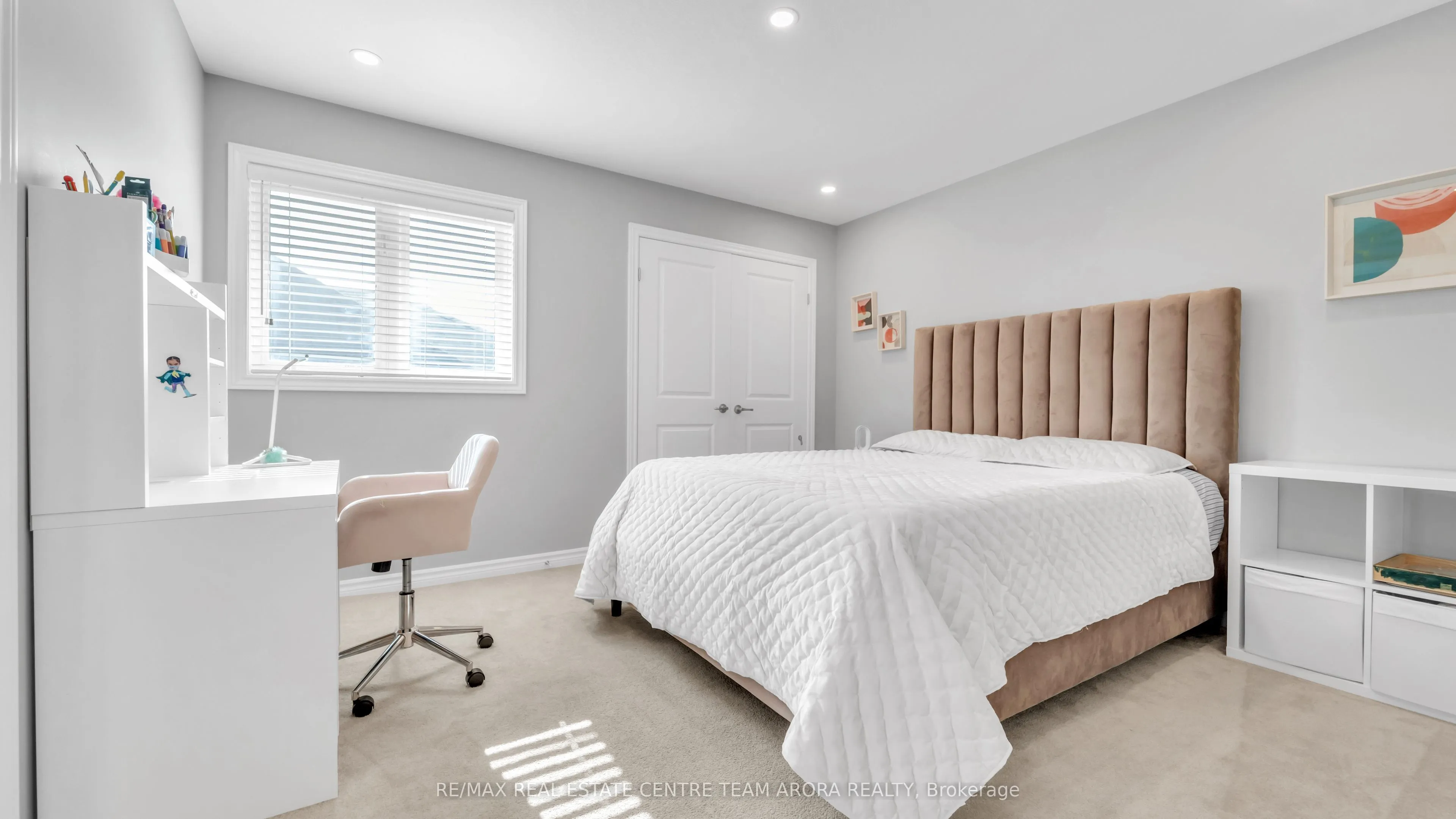 450 Brisdale Drive