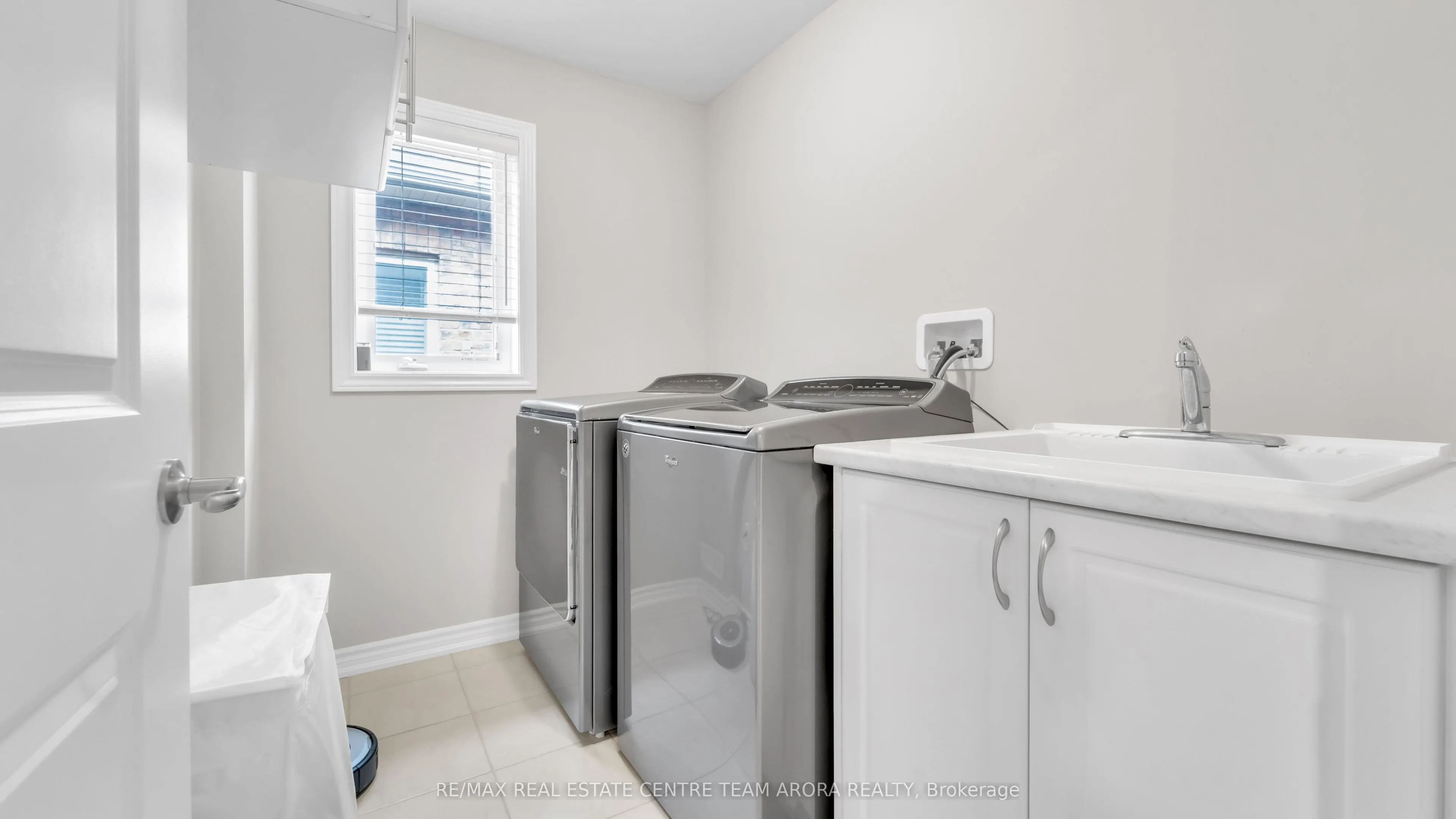 450 Brisdale Drive