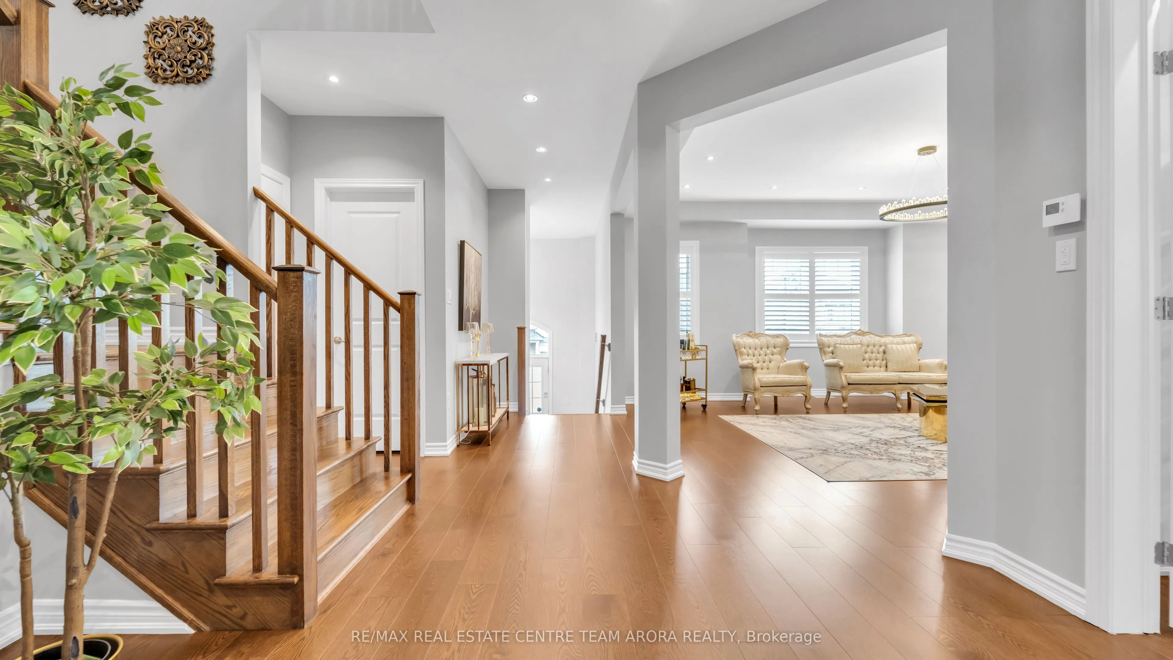 450 Brisdale Drive