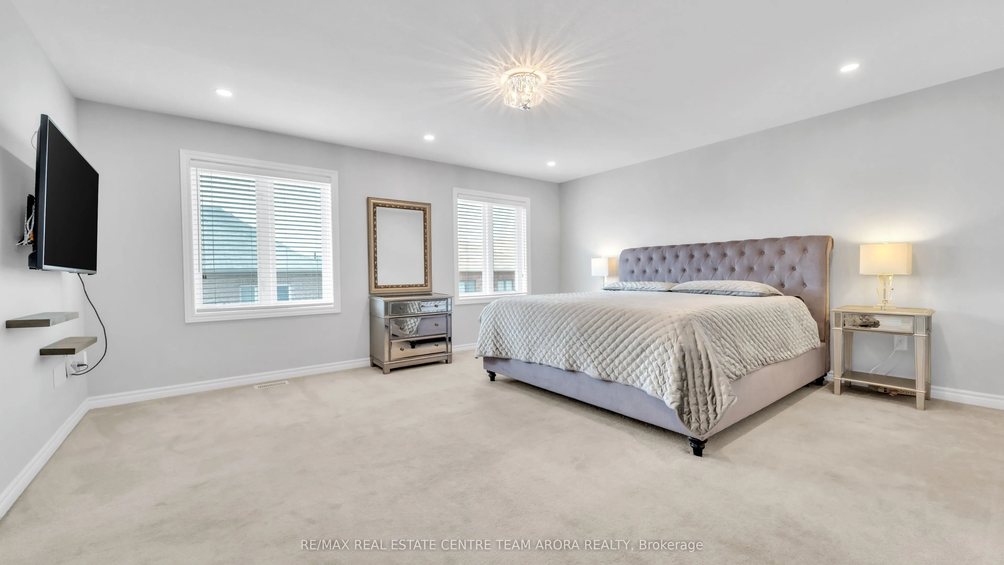 450 Brisdale Drive