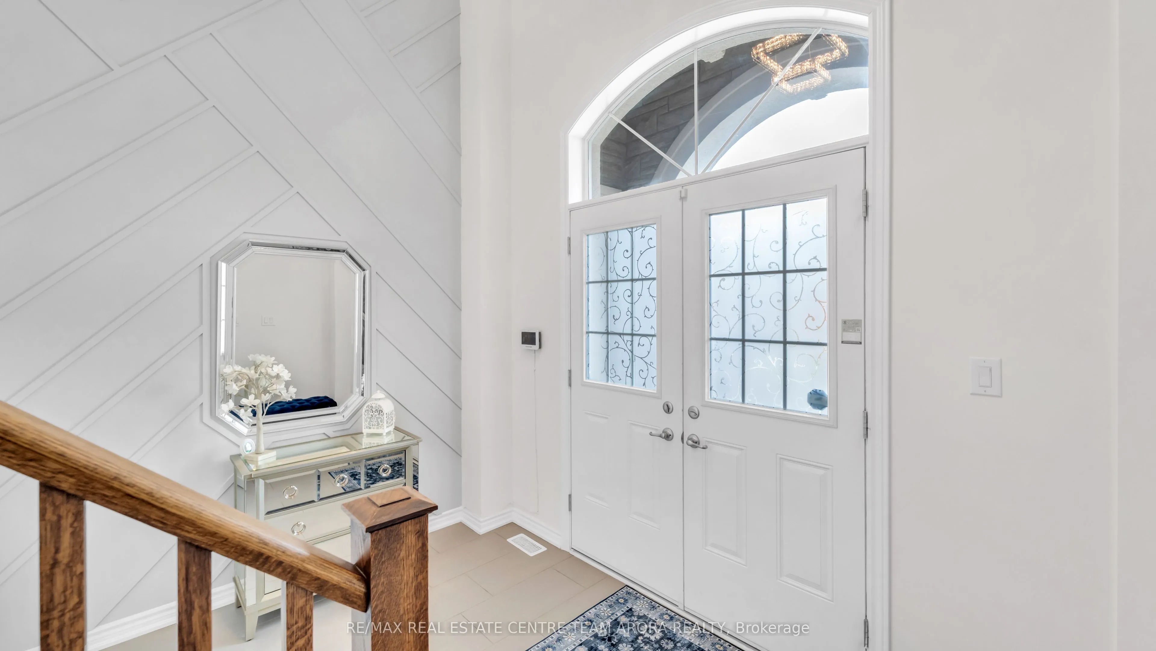 450 Brisdale Drive